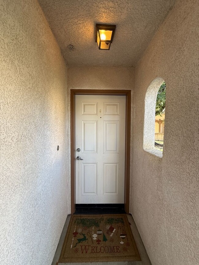 Photo - Centrally Located Downstairs Condo in the Oak Creek Villas Unit 3C