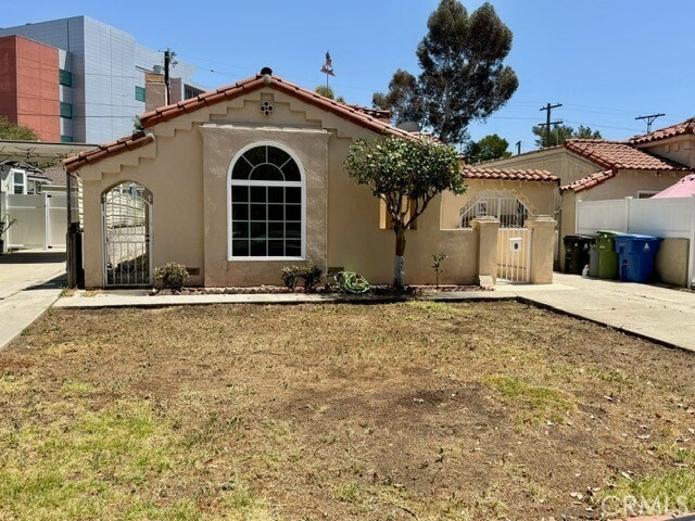 Photo - 1854 Lansdowne Ave