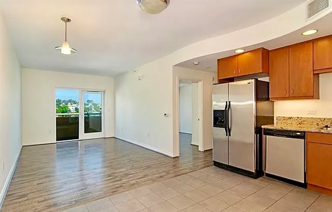 Photo - 550 15th St Unit 508