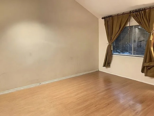 Photo - 660 Golden Springs Dr Unit B