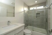 Photo - 2121 S Burnside Ave Townhome
