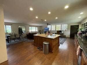 Photo - 15504 Hawley Pl