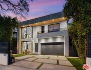 Photo - 842 N Orange Grove Ave