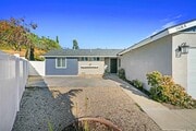 Photo - 7684 Meadowbrook Ct House