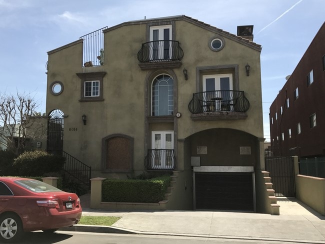 Building Front - 6014 Barton Ave Unit 4