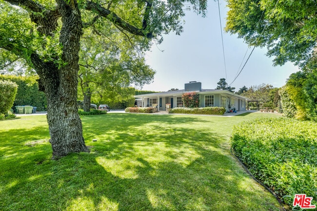 Photo - 28925 Cliffside Dr