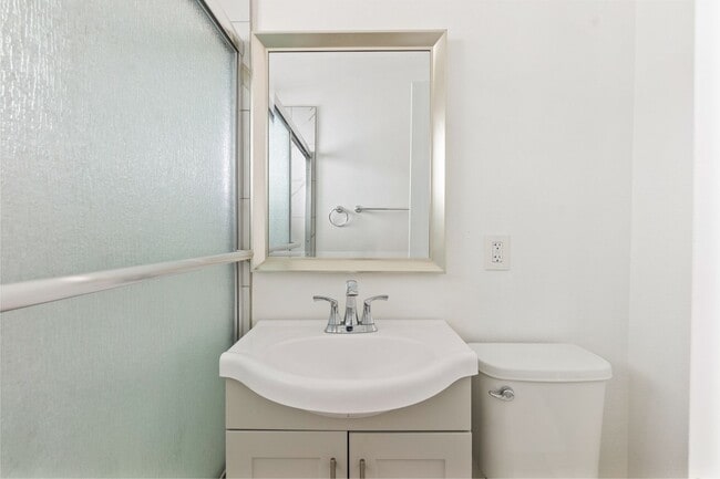 Photo - Catalina Apartments Unit A