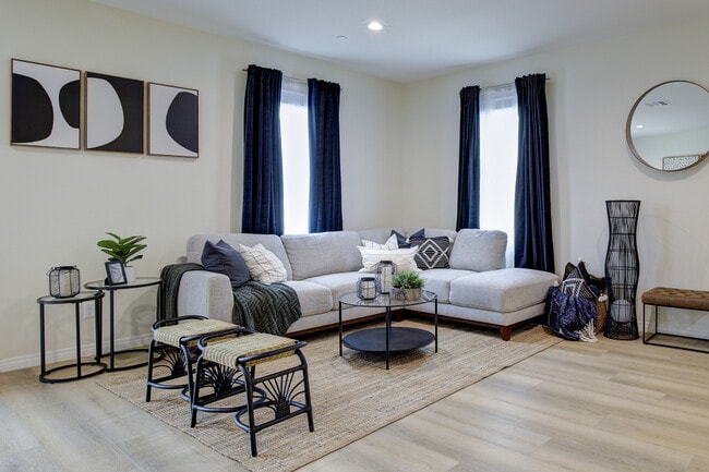 Photo - 3725 Jefferson St