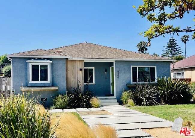 Building Photo - 6500 W 80th Pl Rental