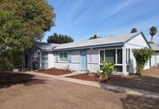 Photo - 4942 Clairemont Dr Townhome
