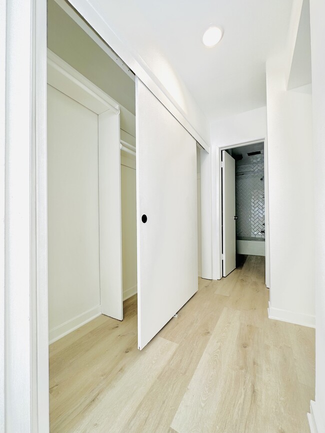 Photo - 2332 S Bentley Ave