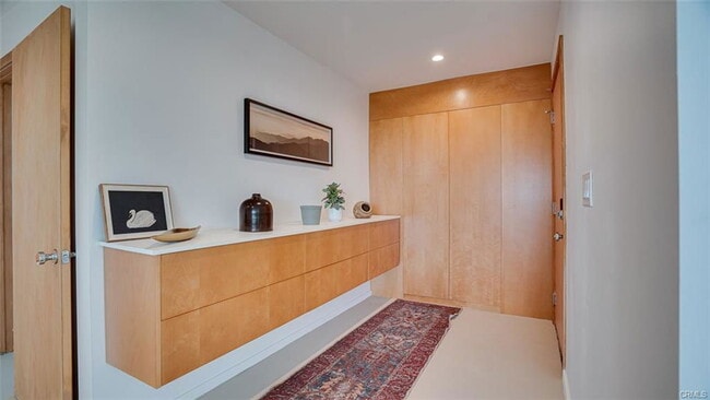 Photo - 854 W Avenue 37