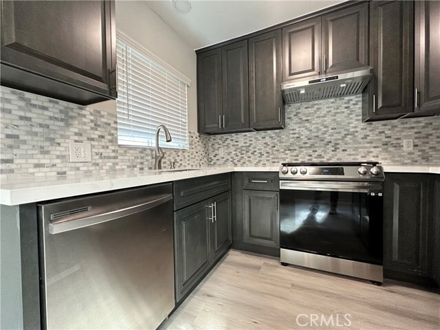 Building Photo - 41 N Sierra Bonita Ave Unit D