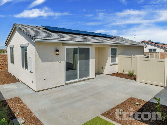 Photo - 629 Citron St