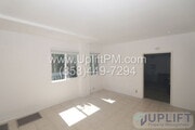 Photo - 2971 Morningside St