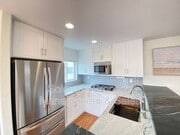 Photo - 316 1/2 Surfrider Way