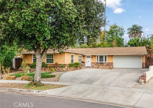 Photo - 7551 Quimby Ave