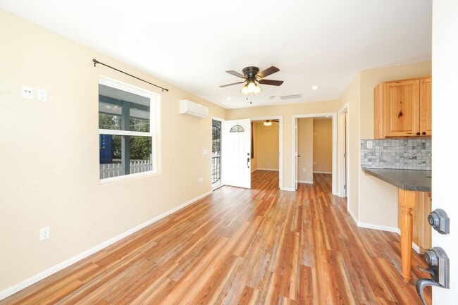 Photo - 1175 Campbell Way