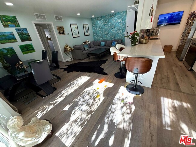 Photo - 843 4th St Unit 207