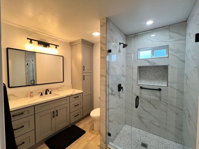 Photo - 9711 Carrari St