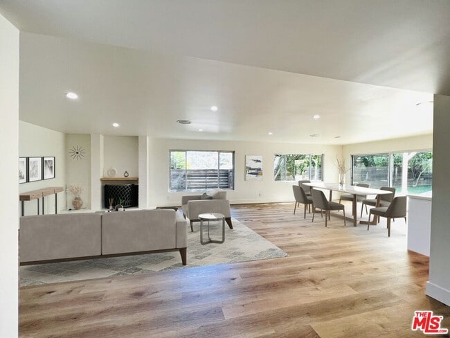 Photo - 3609 Sapphire Dr