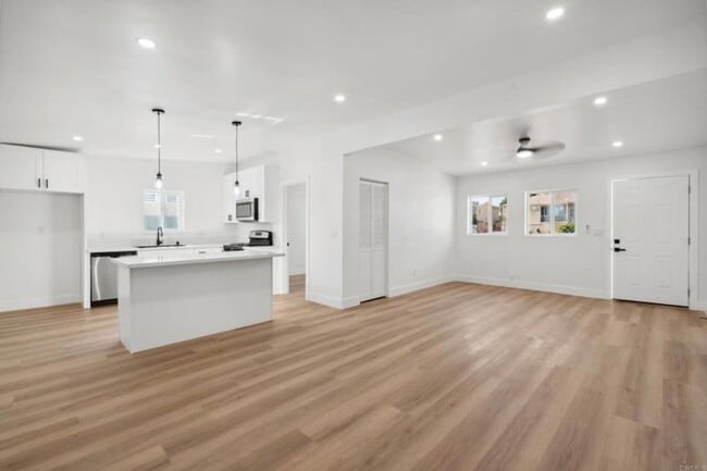 Photo - Spacious 5-Bedroom Home Near SDSU with Detached ADU Unit COL4251-HOU