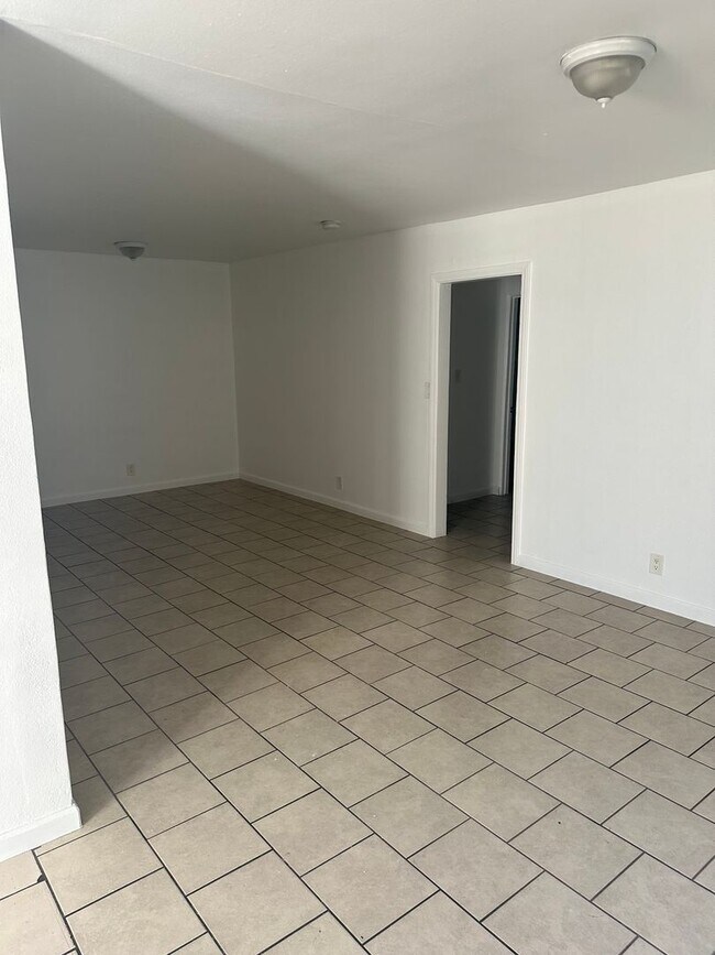 Photo - 6808-6812 Main Street Unit 6810 1/2