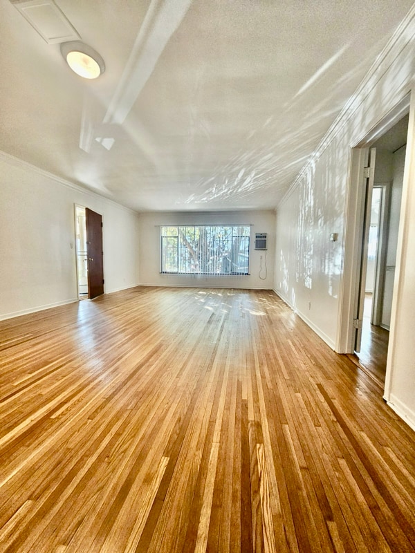 Photo - 1850 N La Brea Ave Unit 5