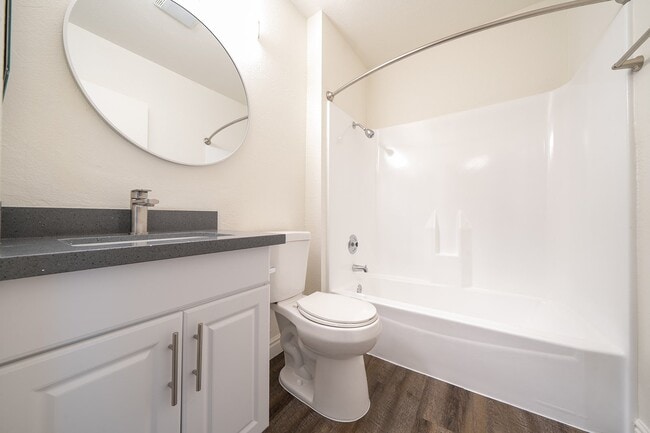 Photo - 1440 Oak Dr Unit C02