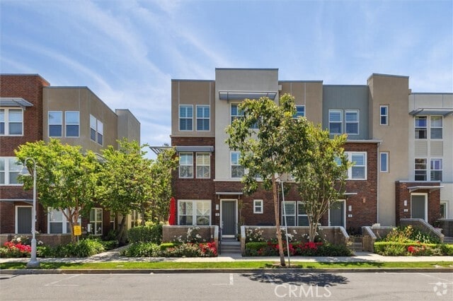 Building Photo - 45 Brownstone Way Rental