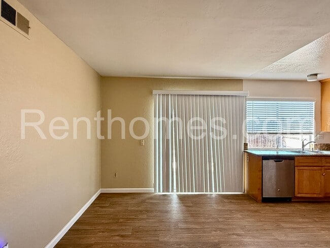 Photo - 10946 Decatur Rd