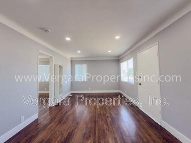 Photo - 12138 York Ave Unit # A