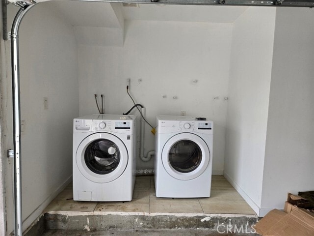 Photo - 837 N Harvard Blvd