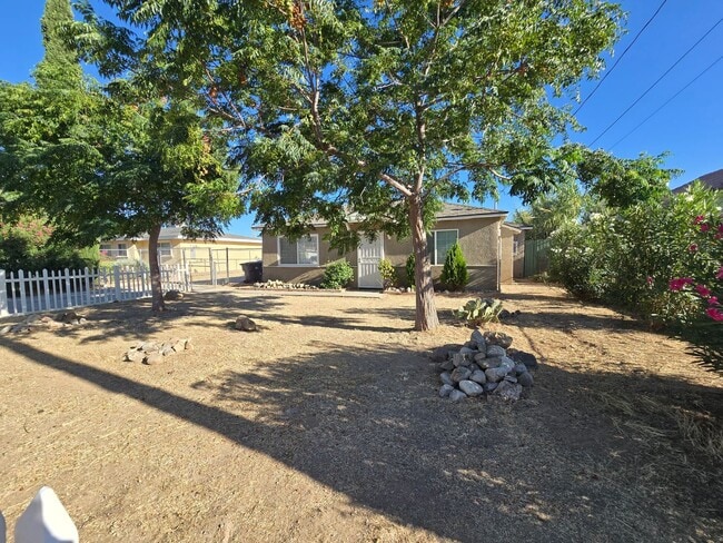 Photo - 4124 W Ave L 6