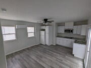 Photo - 829 E Cypress St House