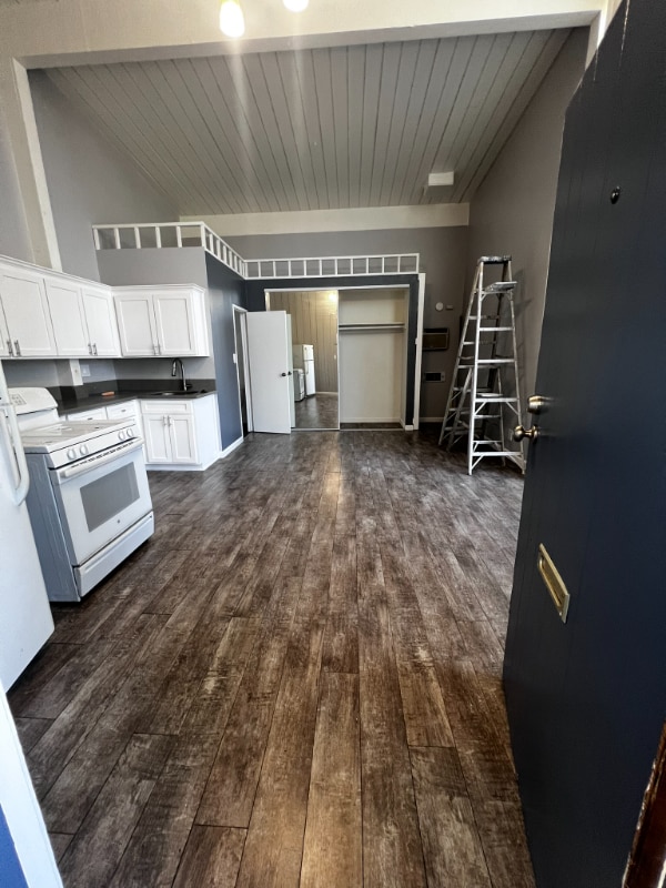 Building Photo - 4024 Emerald St