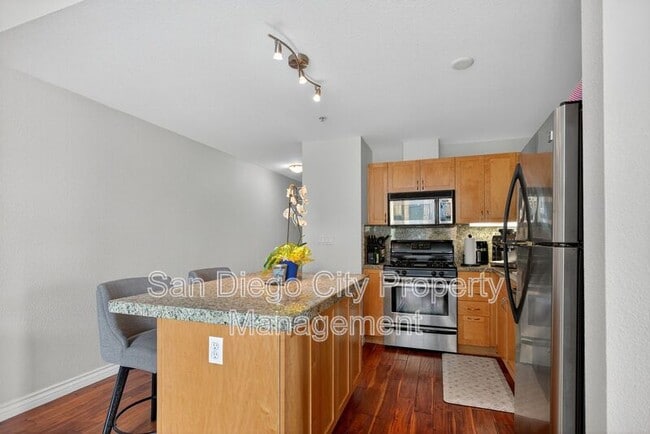 Photo - 1240 India St Unit 618