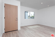 Photo - 1319 S St Andrews Pl Apartment Unit 1