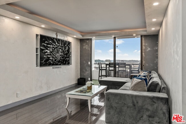 Photo - 343 Pioneer Dr Unit 1803