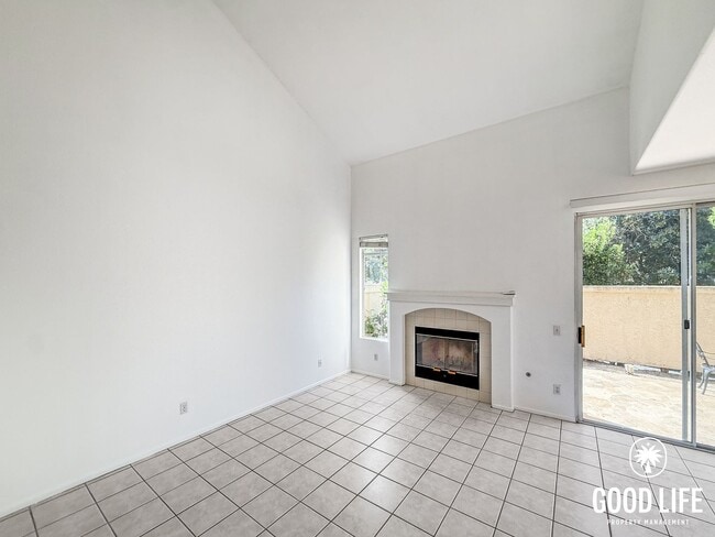 Photo - SD: Spacious 2BD/2.5BA Townhome in Sabre Springs with Private Backyard, 2-Car Garage & In-Unit La...