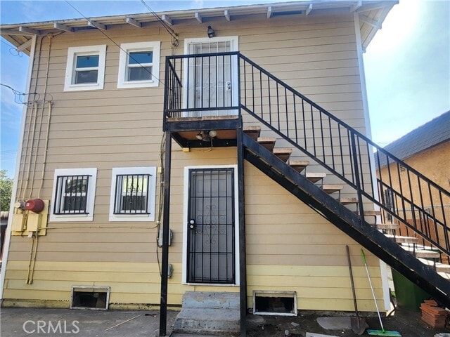 Building Photo - 211 E Gage Ave