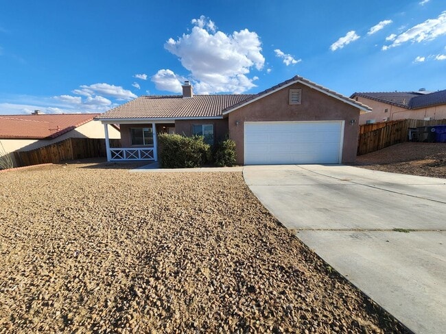 Building Photo - 71669 Sun Valley Dr