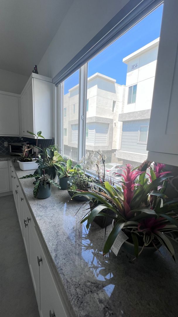 Photo - Beautiful furnished 4 bedroom Townhouse!