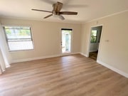 Photo - 666 Glenneyre St