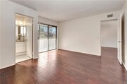 Photo - 25245 Tanoak Ln