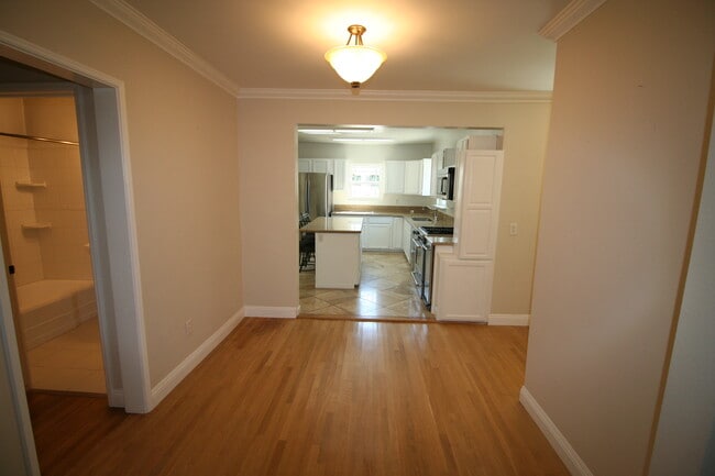 Photo - 8318 Gonzaga Ave