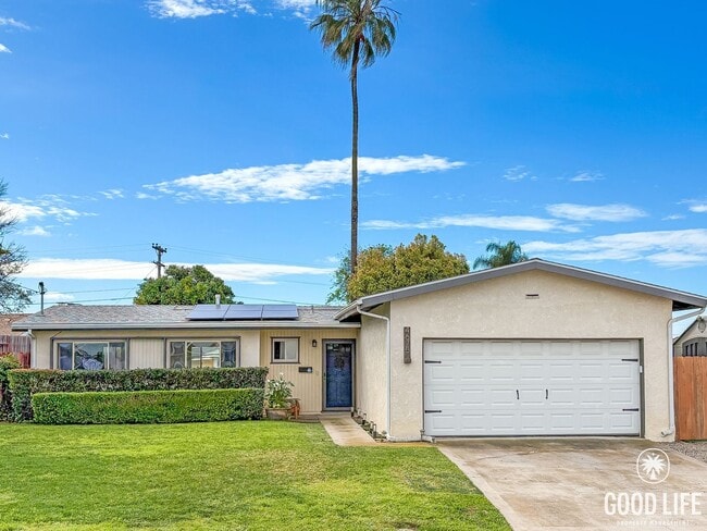 Building Photo - Modern 4-Bedroom Home with Spacious Yard in Prime Clairemont Location