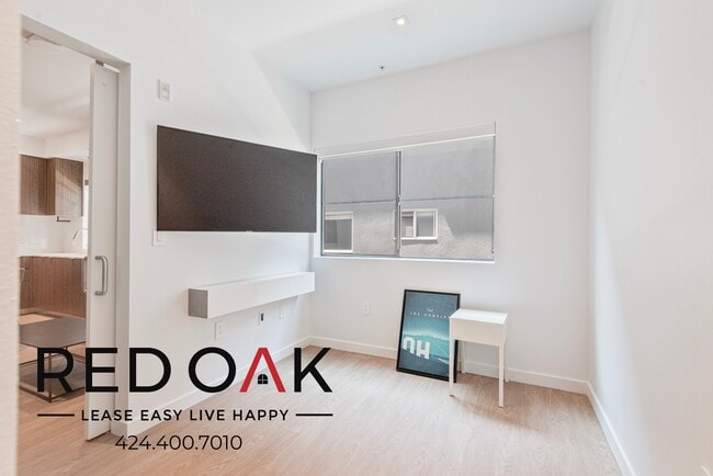 Photo - 11649 Mayfield Ave Unit 3A