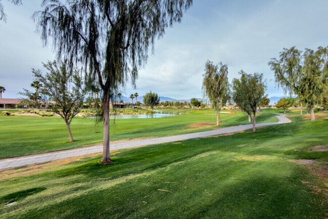 Photo - 81083 Avenida Tres Lagunas