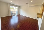 Livingroom - 5330 Satsuma Ave Townhome